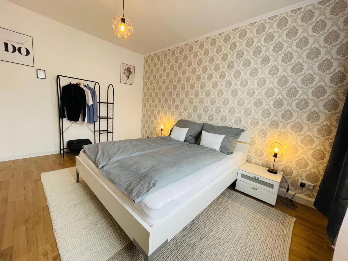 Gemuetliche Und Charmante Ferienwohnung In Der Schoenen Rattenfaengerstadt Hameln ฮาเมลน์ ภายนอก รูปภาพ
