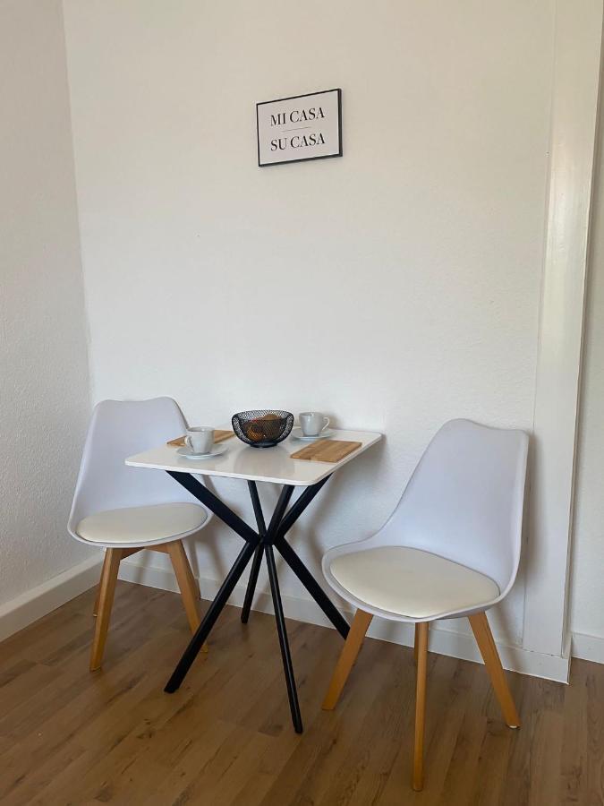 Gemuetliche Und Charmante Ferienwohnung In Der Schoenen Rattenfaengerstadt Hameln ฮาเมลน์ ภายนอก รูปภาพ